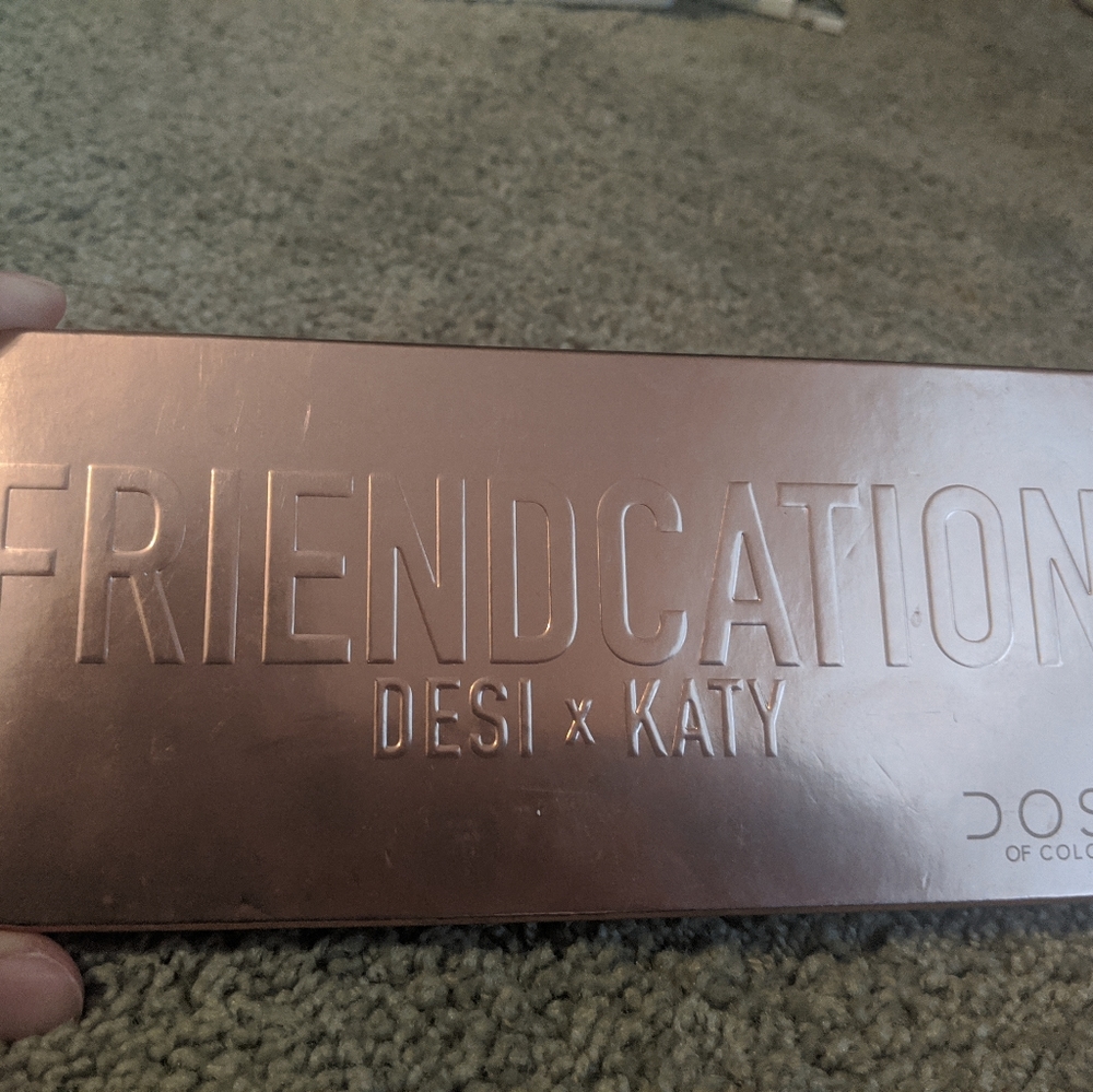 Dose of Colors Friendcation Palette